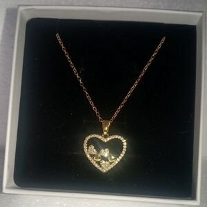 Gold Heart Pendant Necklace